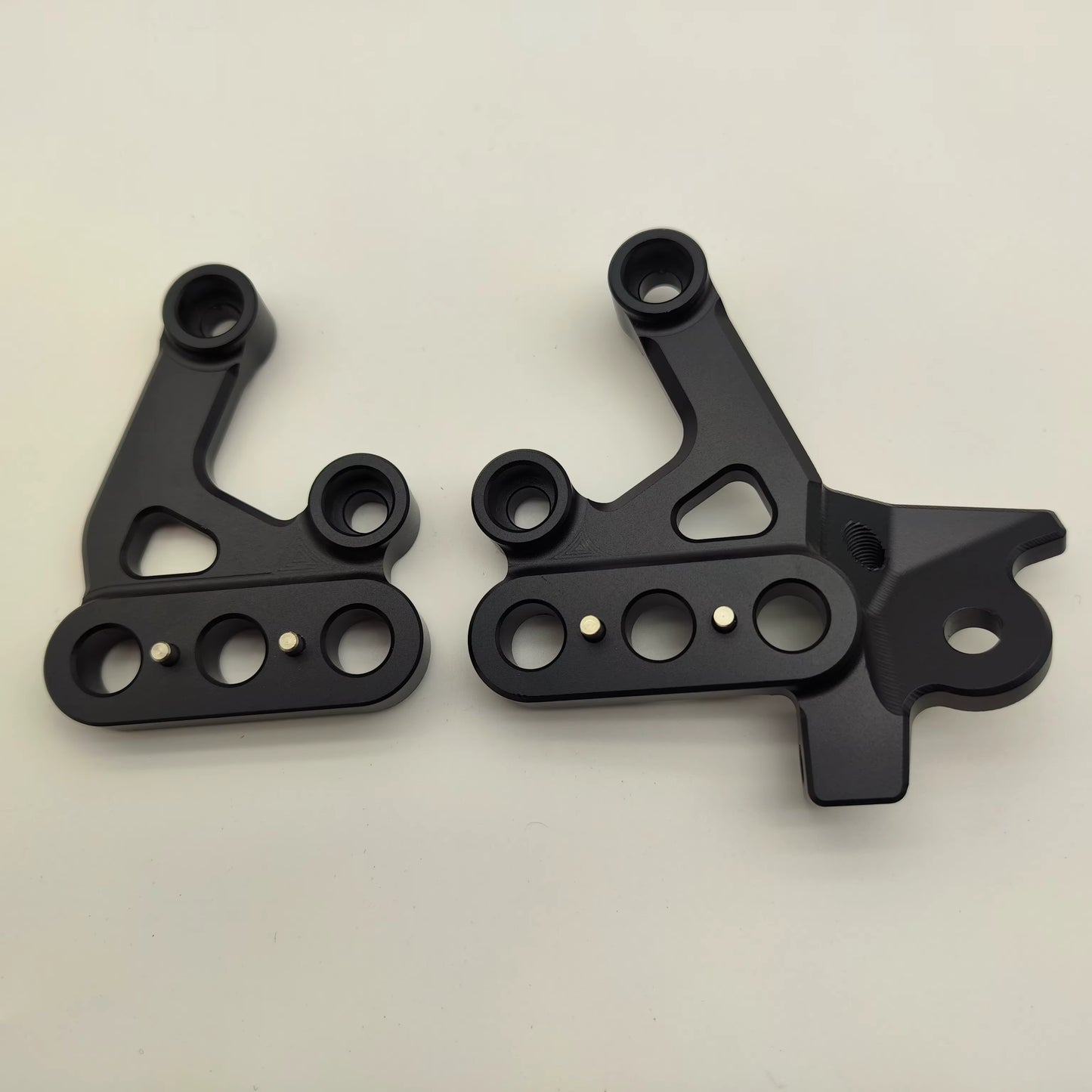 CNC Part Upgraded Foot Pegs Bracket Sur Ron Light Bee