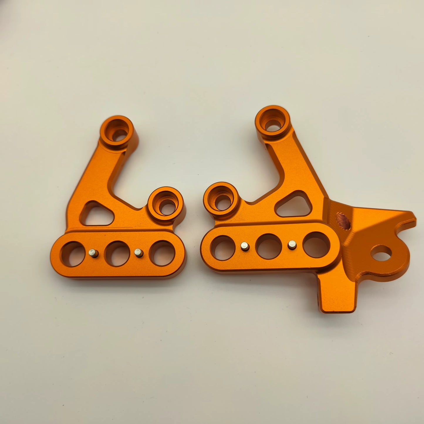 CNC Part Upgraded Foot Pegs Bracket Sur Ron Light Bee